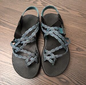 Chaco's ZX2 Black And Teal Sandals Size 6